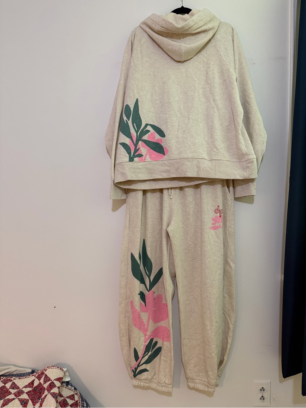 Anthropologie sweat set size M - Picture 3 of 5